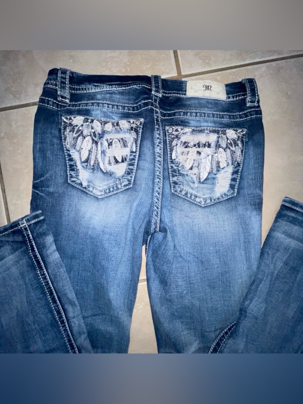 Miss Me Relaxed Boot Jeans Womens 31x 34 Blue Medium Wash Embellished - Picture 12 of 13